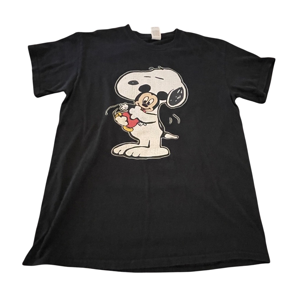 Gildan Snoopy Hugging Mickey Mouse Graphic T-Shirt Black Mens Size Medium